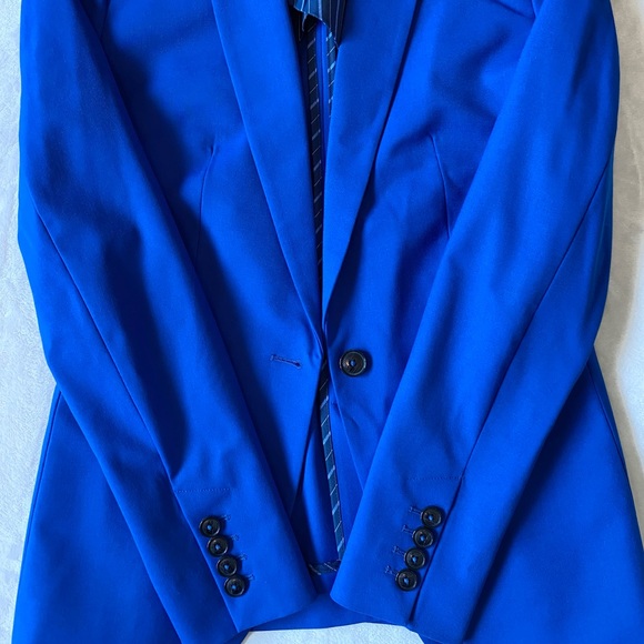 RW&CO. Blue Button Up Blazer Size 2 - Picture 8 of 15